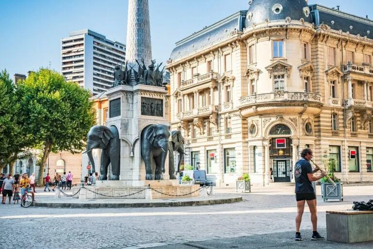 Chambéry (73000 )